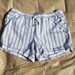 Girl's shorts